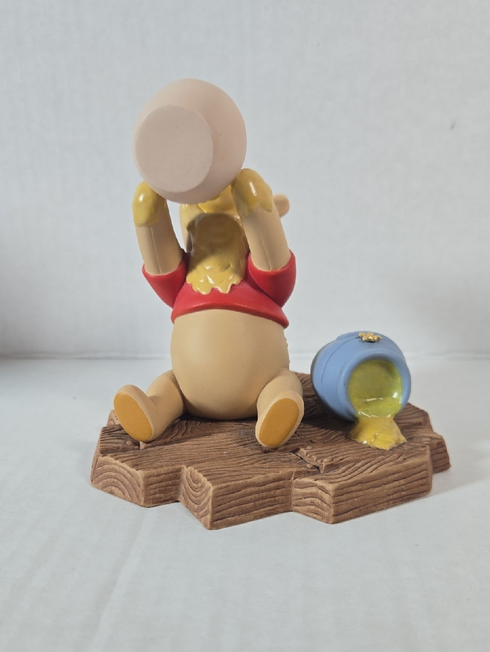 Vintage DISNEY " POOH & FRIENDS" Life Is Sweet Winnie The Pooh Figurine - Picture 3 of 6